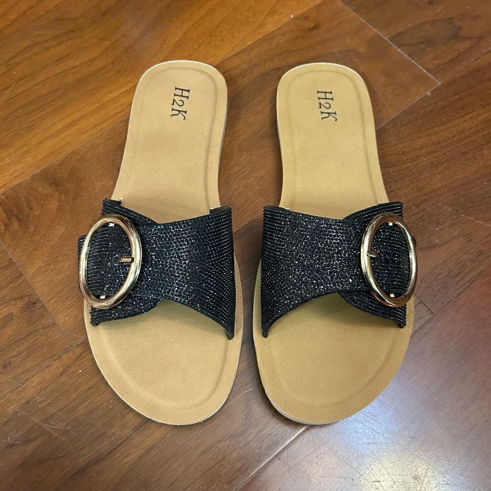 H2K women’s black shimmer sandal slip-ons with gold buckle size 9